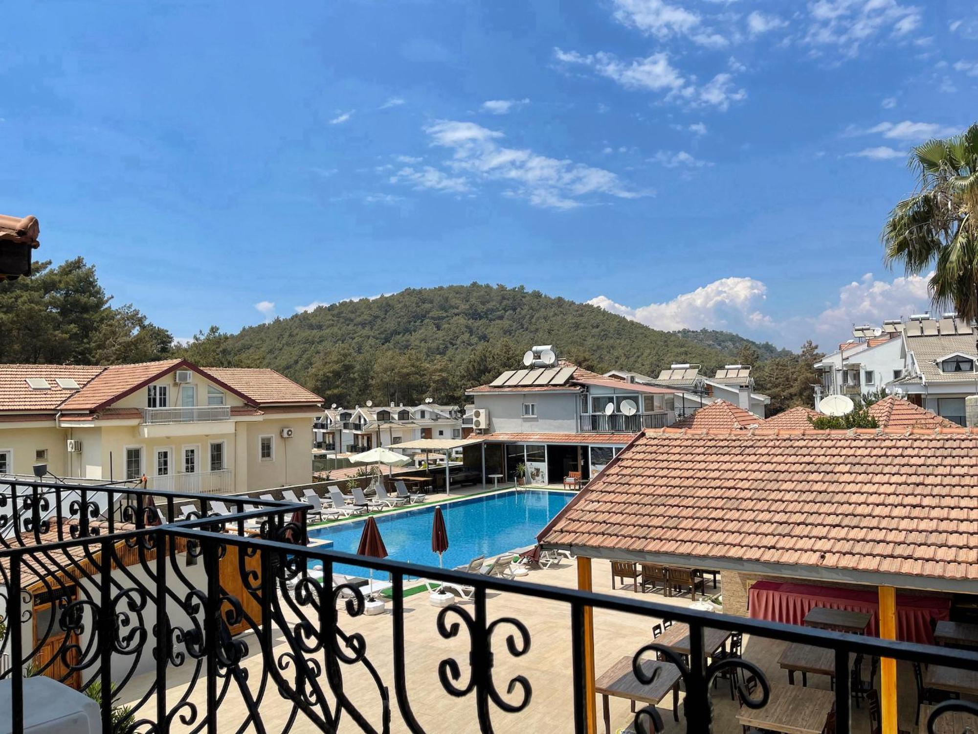 Carmina Hotel Ovacık Cameră foto